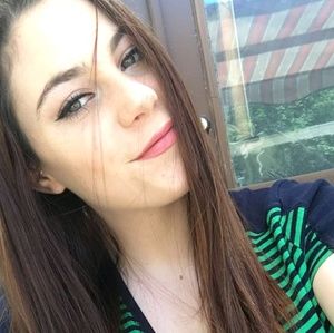 Meet your Posher, Paige